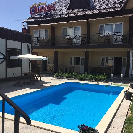 Evropa Hotel Bosteri Exterior foto